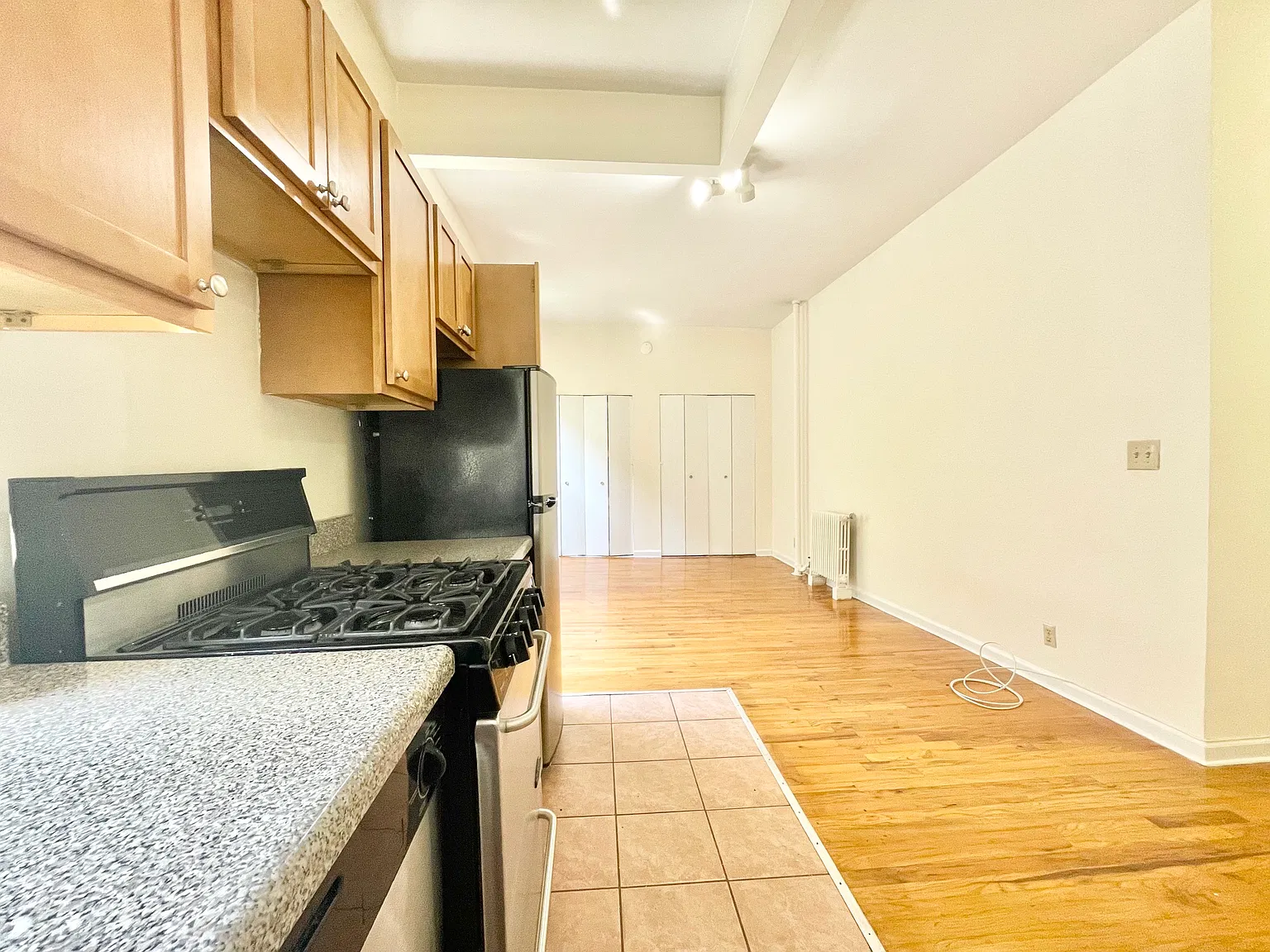 217 East 22nd Street — Photo 2