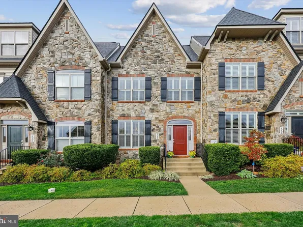 3006 Palatine Dr, Frederick, MD 21701