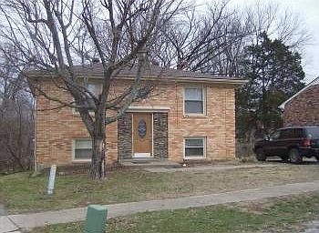 2nd image of 5205 Chasewood Pl
