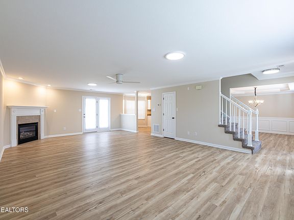 5th image of 9949 Coral Springs Ln