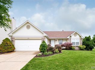 416 Copper Tree Trl, O'Fallon, MO 63368