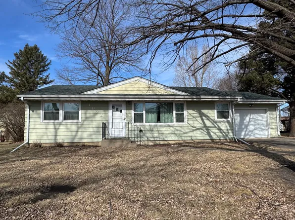 1023 Day St, Fairmont, MN 56031