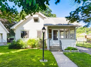 1391 Alaska Ave, Saint Paul, MN 55116