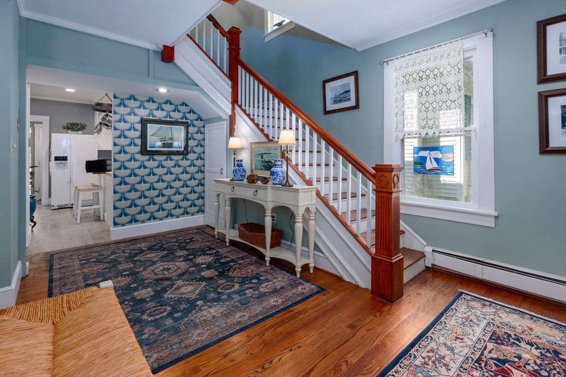 next background image