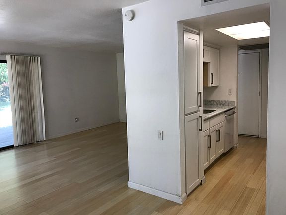 2nd image of 2412 Larkspur Ln APT 241
