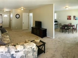 1802 Kingston Dr, Escondido, CA 92027