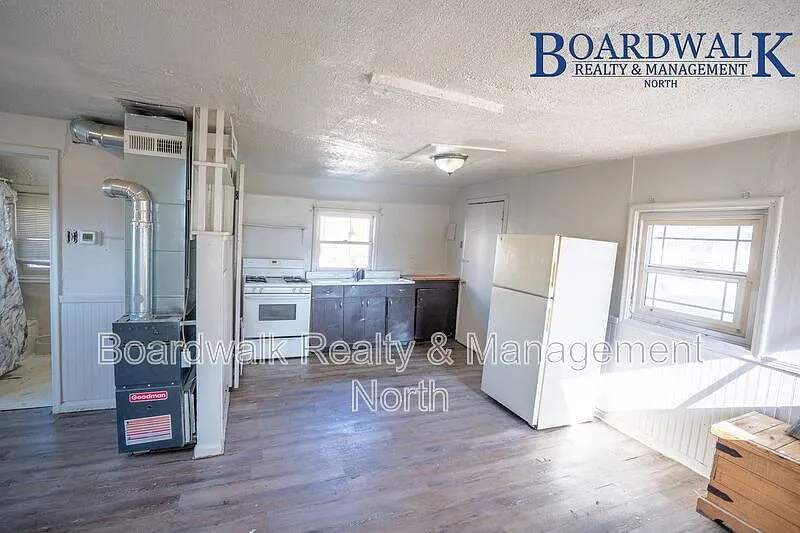 1 bed, 1.0 bath, 600 sqft, $650 — Photo 3