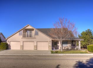 735 N Echohawk Way, Eagle, ID 83616