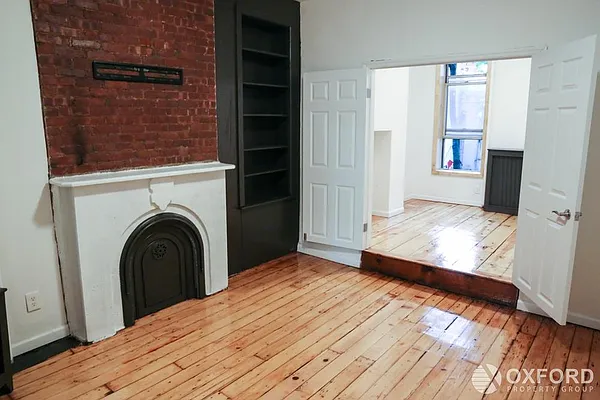 Rented by Oxford Property Group | media 23