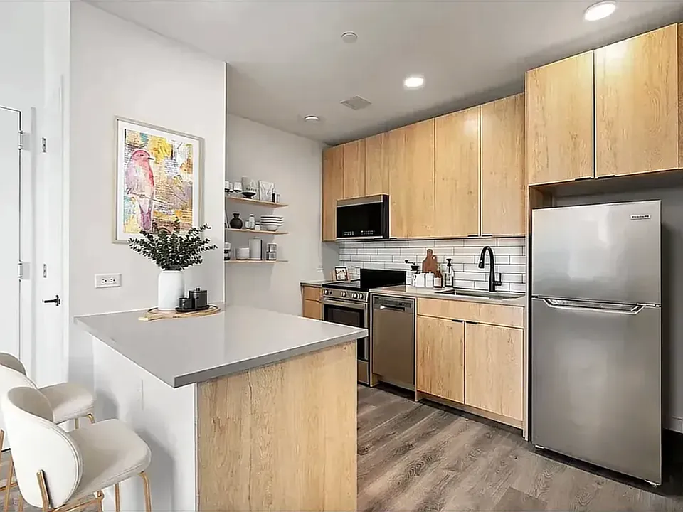 1856 Park Ave #15H