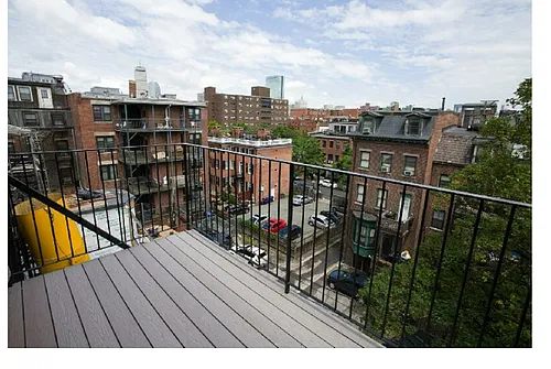660 Massachusetts Ave Photo 1