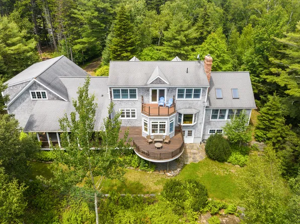 11 Fathom Lane, Harpswell, ME 04079