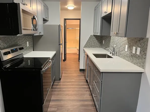 Ravenna Court, 6501 Ravenna Ave NE #Rc204, Seattle, WA 98115