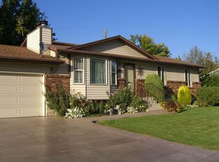 183 E Angel St, Sandy, UT 84070