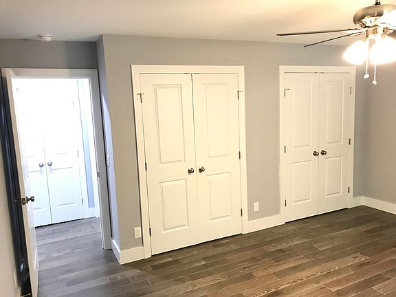 5th image of 2886 Lakeside St