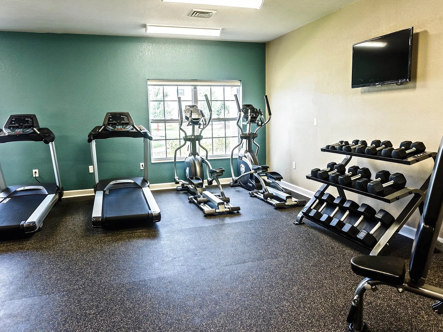 Cortland Estates — Photo 4