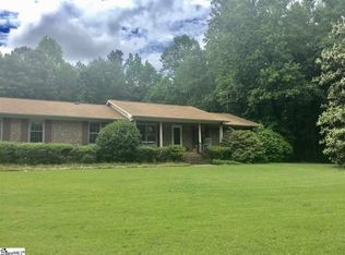 810 West Rd, Spartanburg, SC 29306