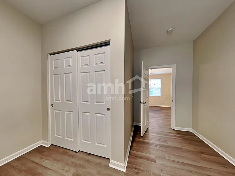 254 Cameron St — Photo 16