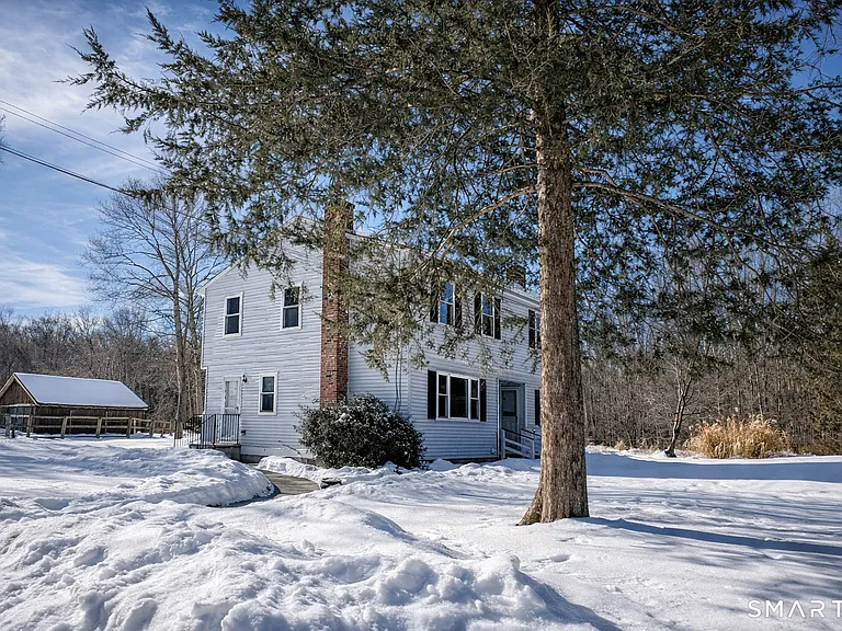 254 Chestnut Hill Rd #A — Photo 1