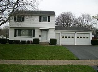 180 Whipple Ln, Rochester, NY 14622