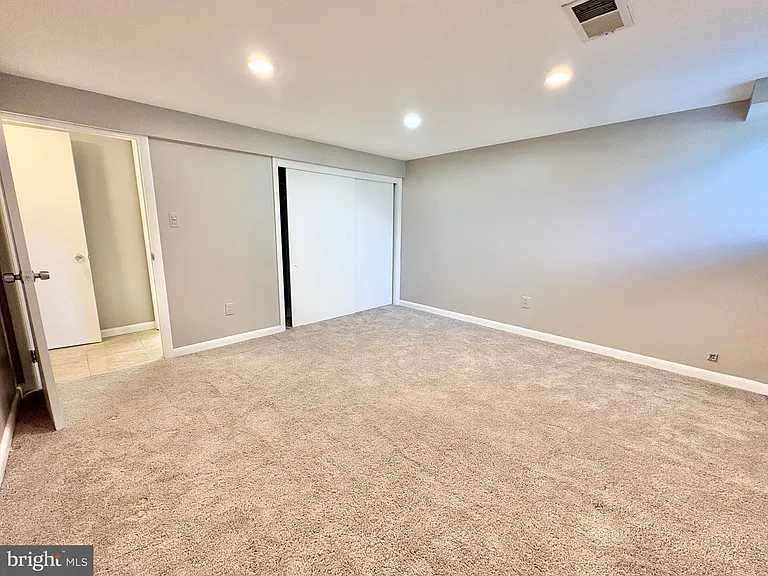 5628 Fillmore Ave — Photo 32