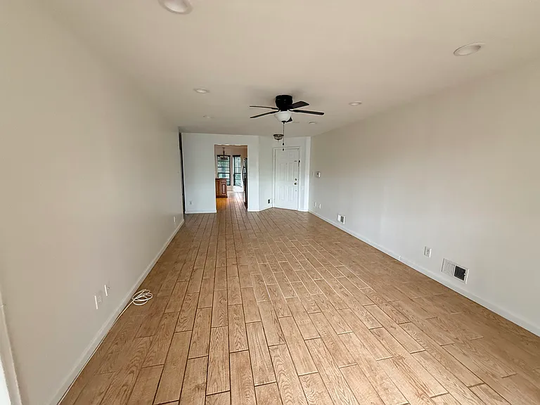 31 Cherry St — Photo 3