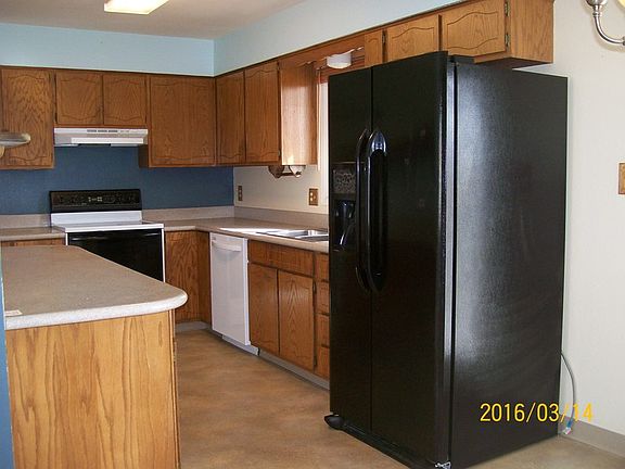 3rd image of 2101 S 17th St