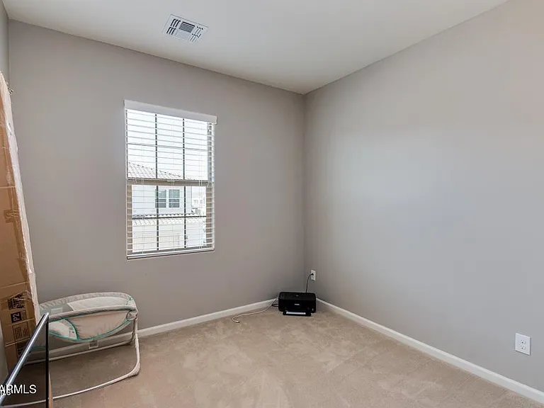 2477 W Market Pl #32 — Photo 26