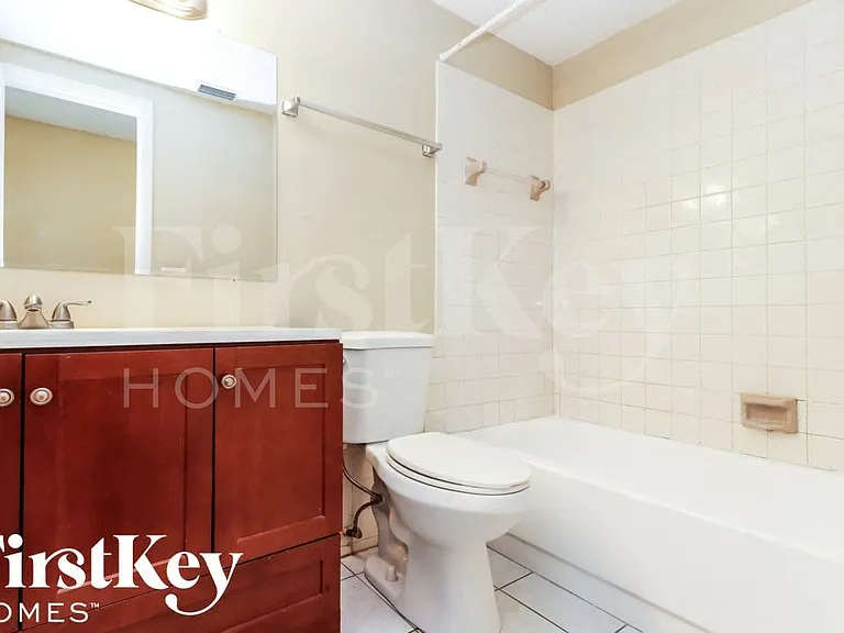 7124 Cay Dr — Photo 13