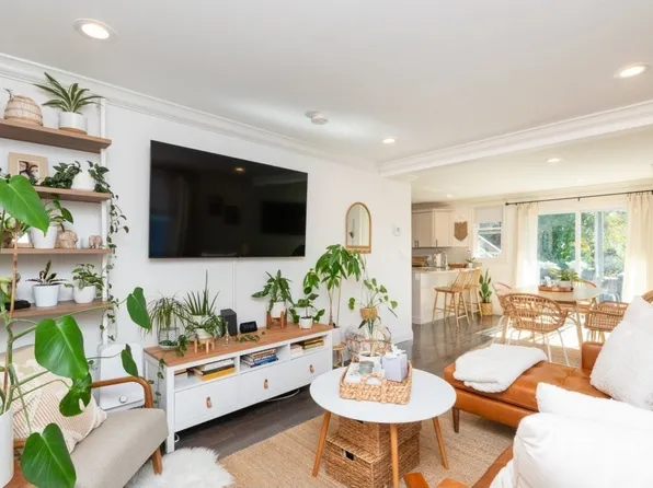 46 Jefferson St Unit 1, Winthrop, MA 02152