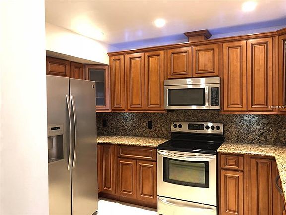 2nd image of 8138 Citrus Chase Dr