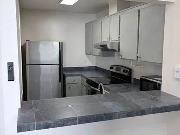 3266 Ashford St Unit O, San Diego, CA 92111