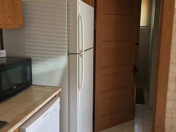 Kitchen/stairs down