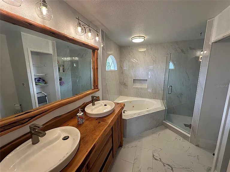 7327 Floral Cir E — Photo 26