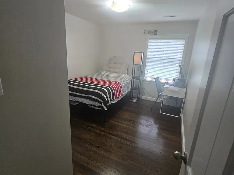 6720 Newbold Dr — Photo 17
