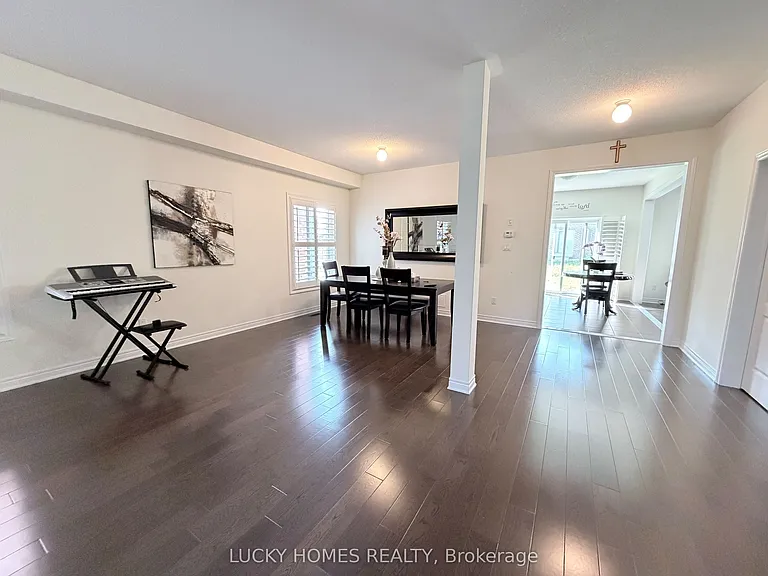 45 Jardine St — Photo 11