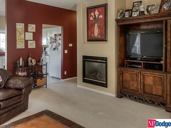 5th image of 15406 Camden Ave