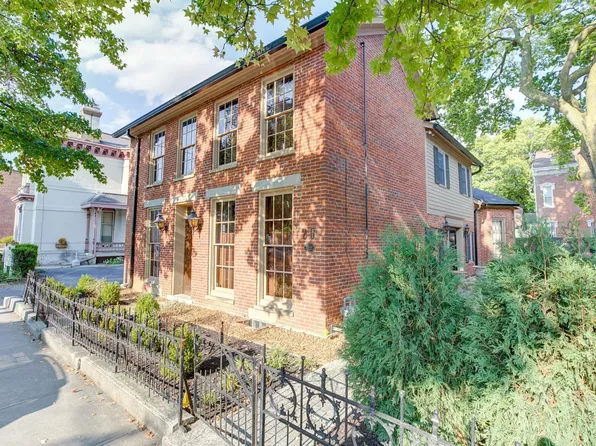 26 Brown St, Dayton, OH 45402