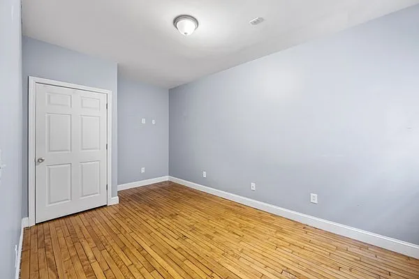 330 1/2 E St #1 — Photo 6