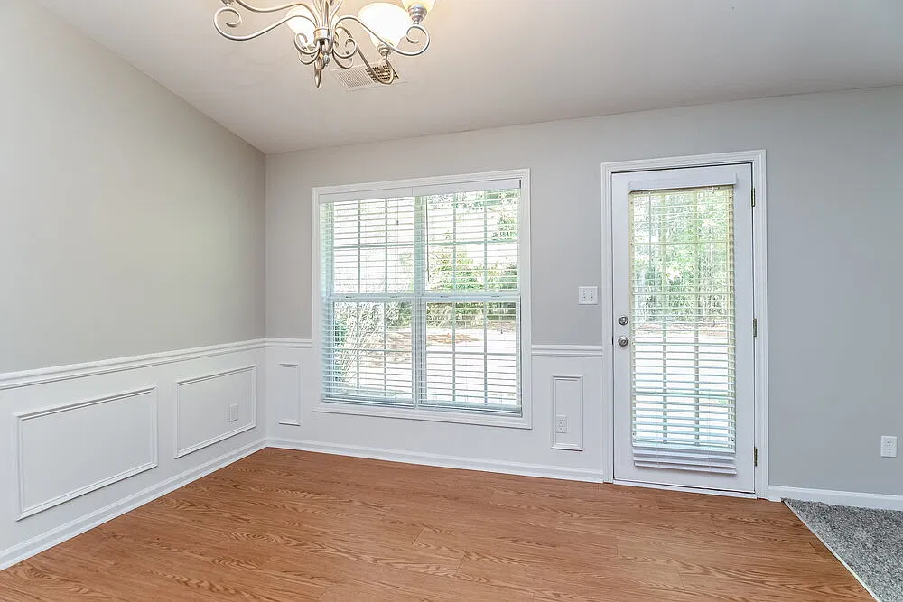3 bed, 2.0 bath, 1875 sqft, $2,790 — Photo 4