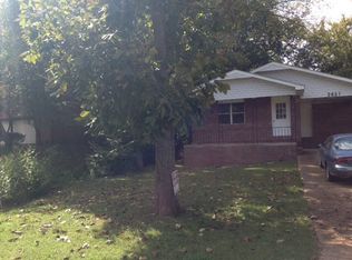 2627 Forest View St, Poplar Bluff, MO 63901