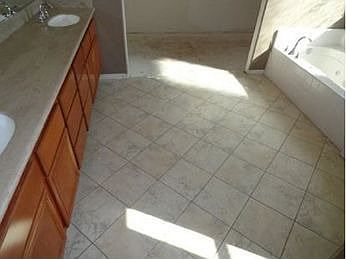 3rd image of 5703 Paddington Dr