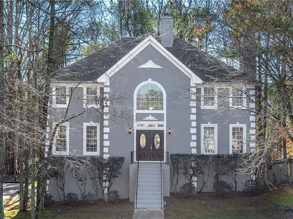 10500 Wynbridge Dr, Johns Creek, GA 30022