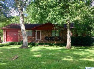 205 Cochran St, New Market, AL 35761