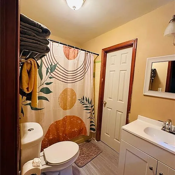 6441 Dunmoor Dr — Photo 19