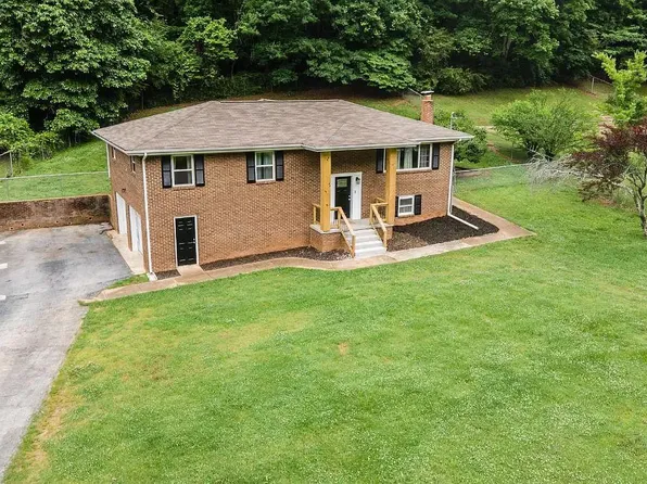 427 Lullwater Rd, Chattanooga, TN 37405