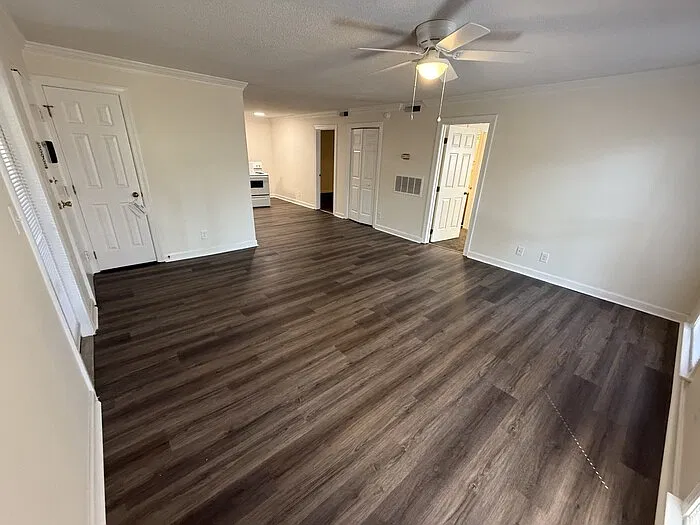2 bed, 2.0 bath, 960 sqft, $1,195 — Photo 2