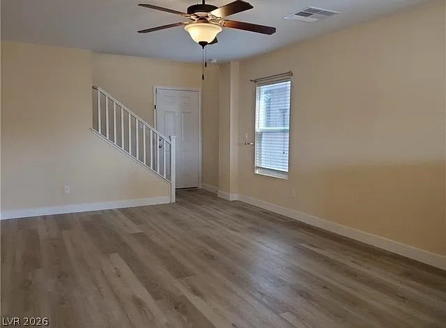 3 bed, 2.5 bath, 1852 sqft, $2,050 — Photo 3