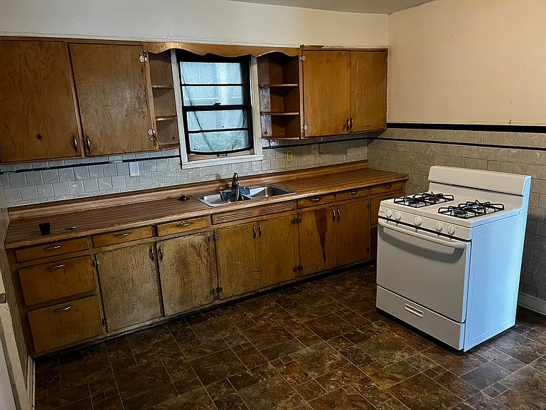 125 Como Ave — Photo 14