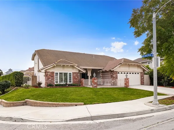 2720 Gallio Dr, Fullerton, CA 92833